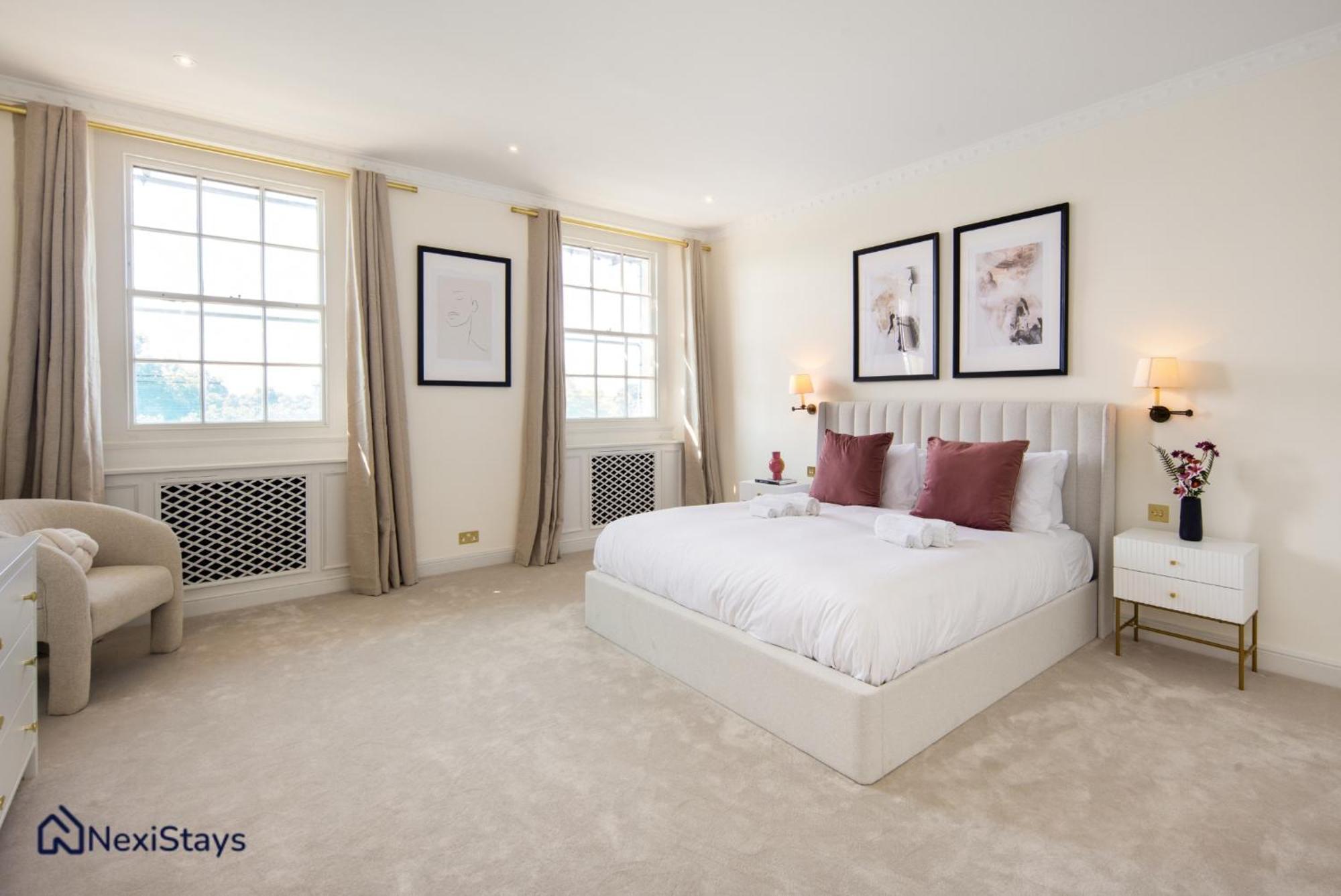 Apartment 15 Mins Walk To Selfridges, Hyde Park Penthouse London