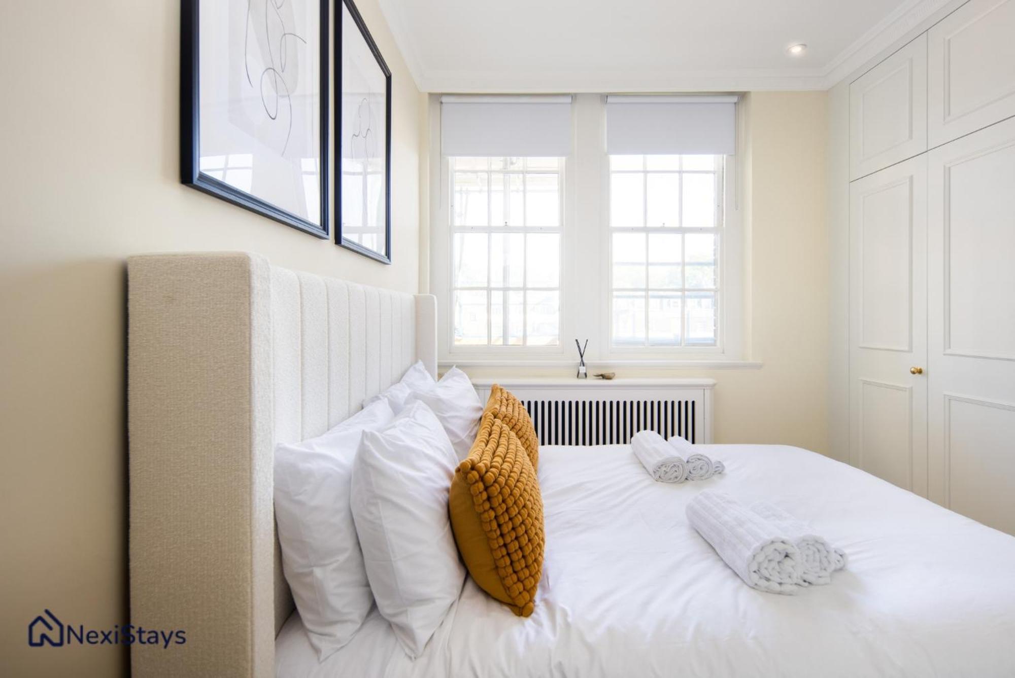 15 Mins Walk To Selfridges, Hyde Park Penthouse * London